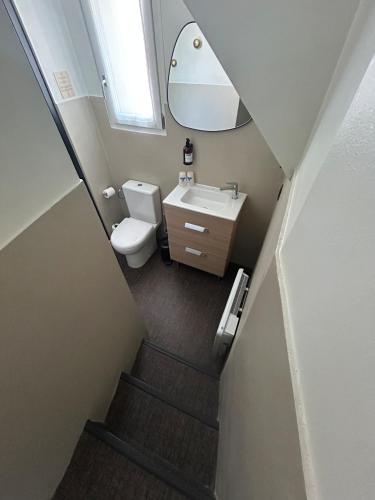 Twin Room - Courtyard View