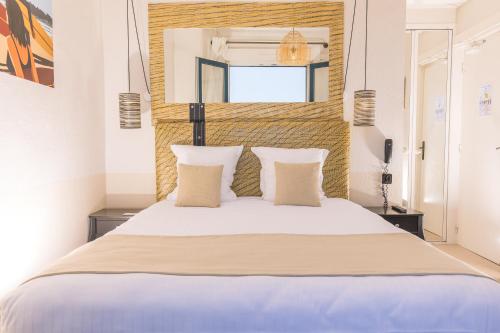 Double Room with Terrace - Sea View