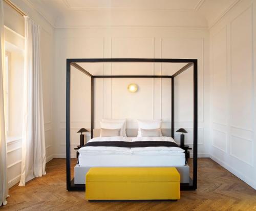 Schloss Superior Suite - Building Sengerschloss