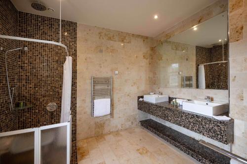 Double or Twin Room - Disability Access