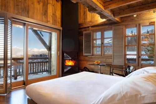 Prestige Suite (2-3 Adults)