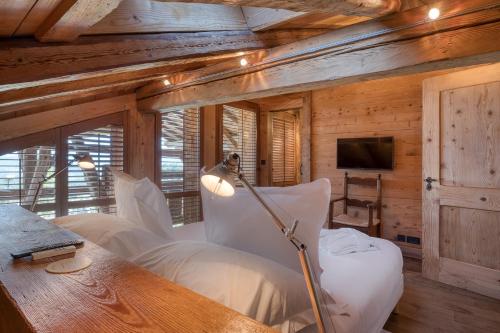 Prestige Suite (4 Adults)