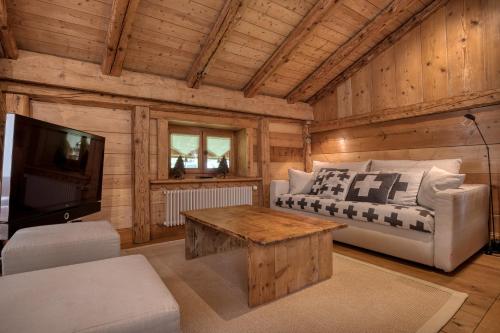 Private Chalet