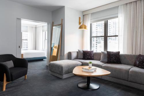 Corner Suite