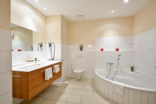 Comfort Double Room Maximilian+  with Balcony