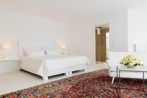 Junior Suite (2 Adults)