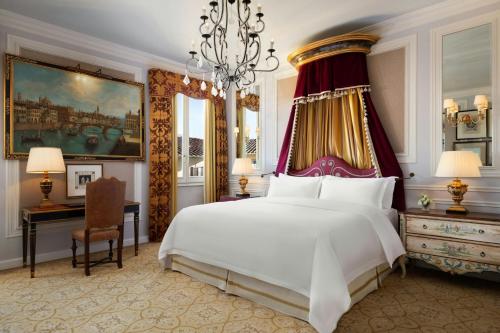 Deluxe, Guest room, 1 King