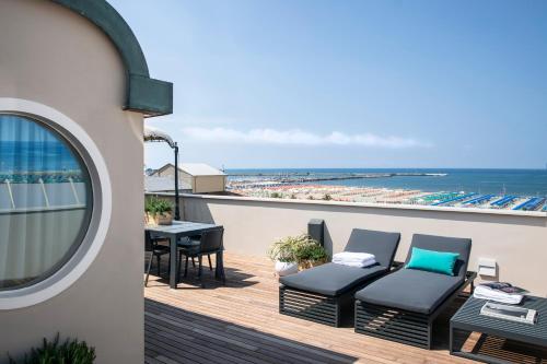 Penthouse Suite 