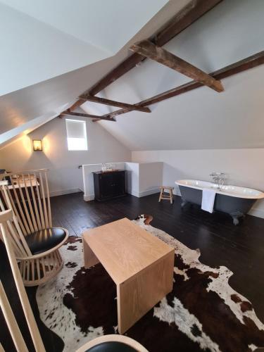 Superior Double Room - Main Inn