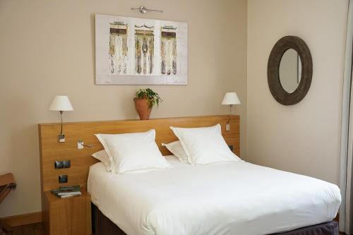 Character Double Room