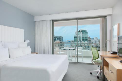 City View 1 Bedroom Suite, 1 King Bed, Sofa Bed, Balcony