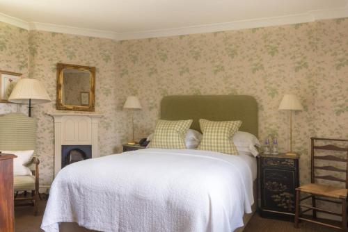 Small Cottage Double 