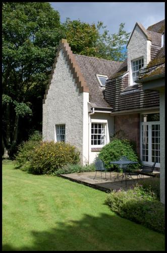 Colonel's 4 bedroom House 