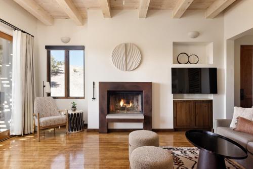 Rancho One Bedroom Suite 