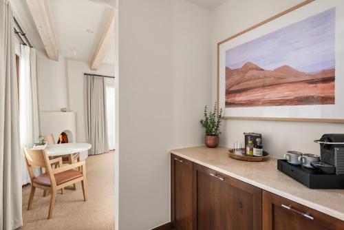 Two-Bedroom Interconnecting Deluxe