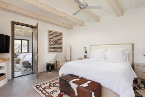 Two-Bedroom Interconnecting Deluxe - Accessible