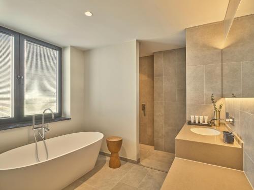 The Corner Suite Landview
