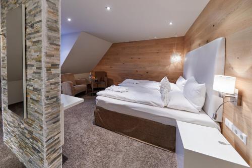 Deluxe Double Room without Air Conditioning