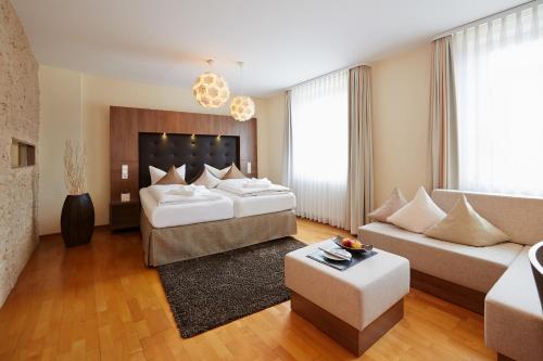 Deluxe Double Room without Air Conditioning