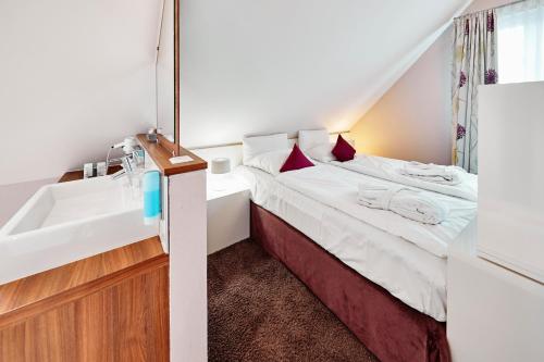 Double Room - Disability Access
