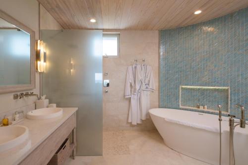 One Bedroom Suite