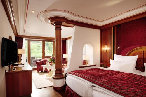 Junior Suite with Vineyard View