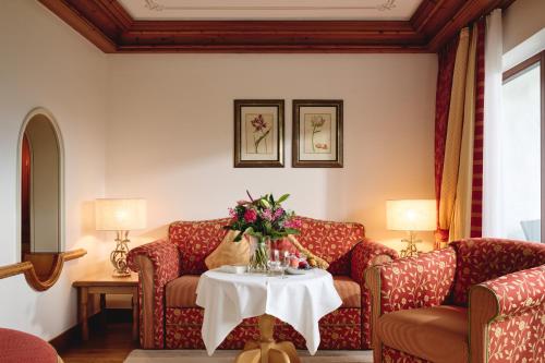 Junior Suite with Valley View