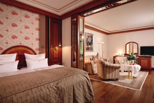 Suite Type 1 - with Vineyard View