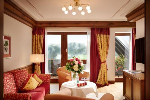 Suite Type 2 - with Valley View