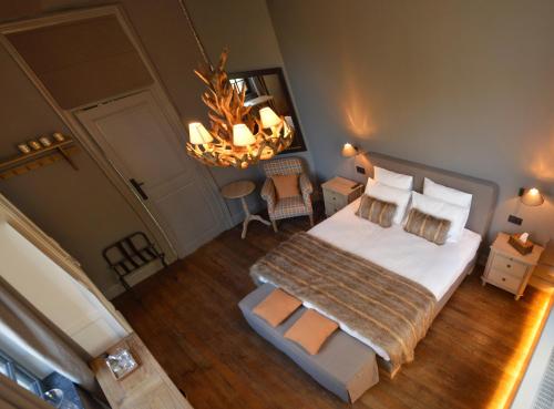 Double Room with Private External Bathroom