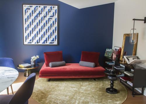 Cardinal Suite