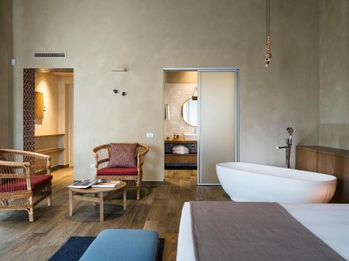 Exclusive Suite