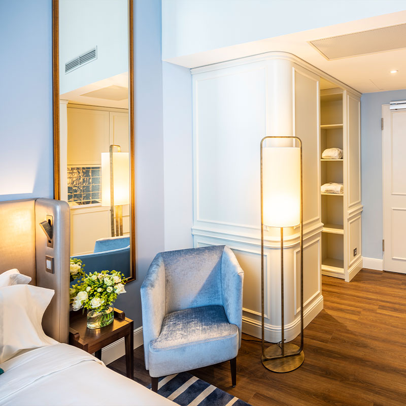 Deluxe Suite