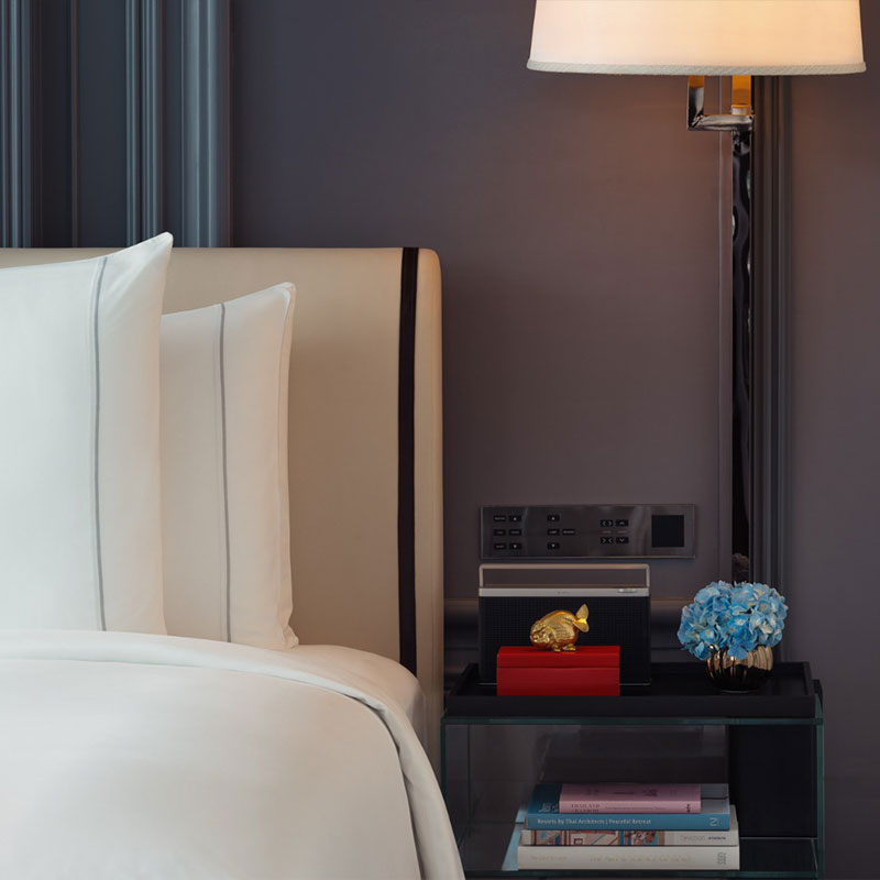 Rosewood Suite King