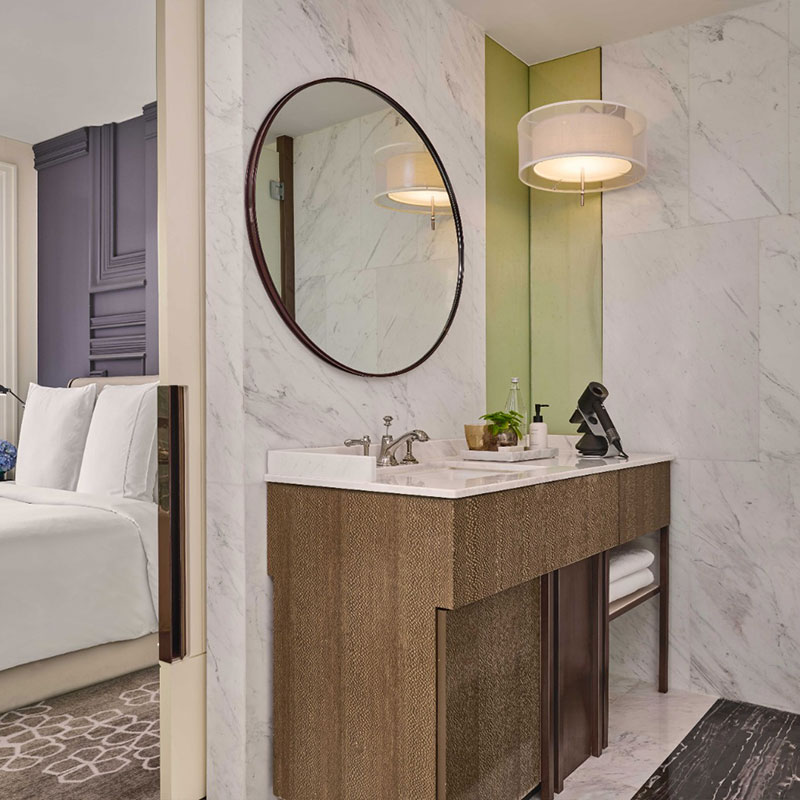 Rosewood Suite King