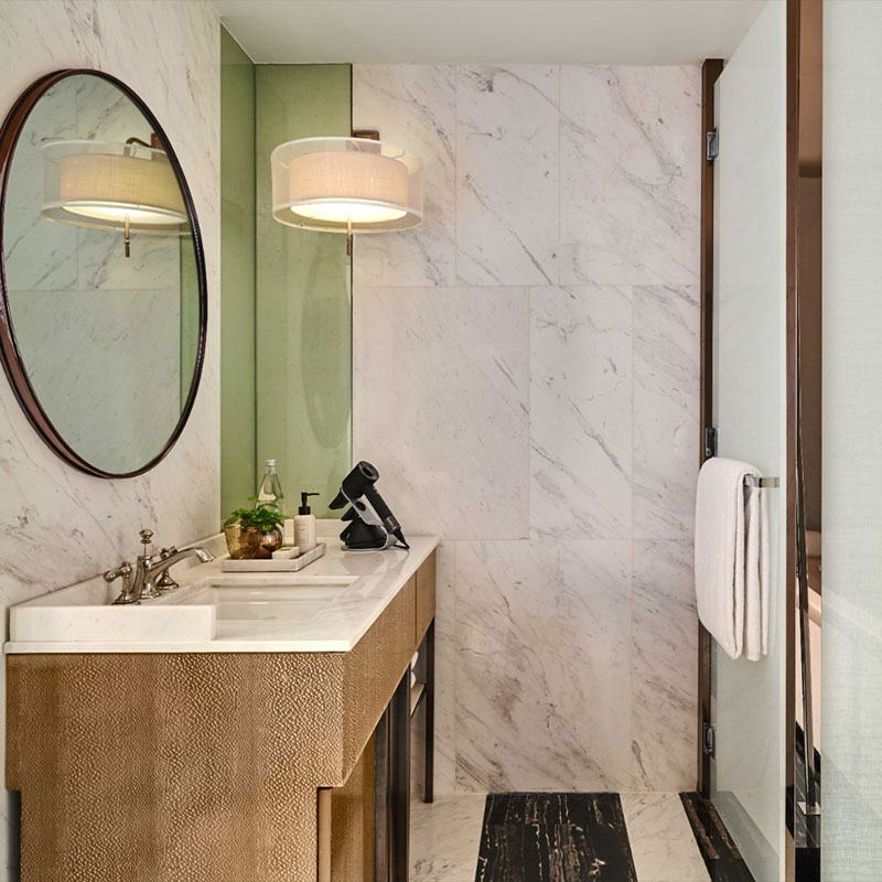 Rosewood Suite King