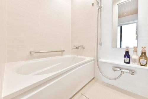 Premium Twin Room with Semi Open-Air Bath - Non-Smoking