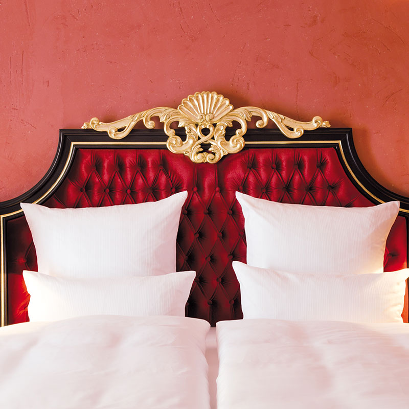 Roman Suite