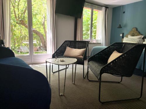 Large Double Room