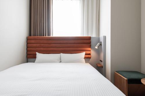 Compact Double Room