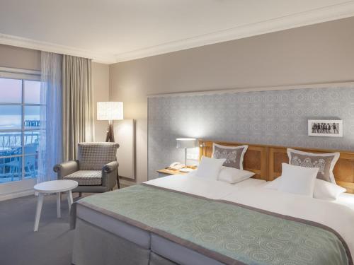 Double Room with Sea View and Balcony