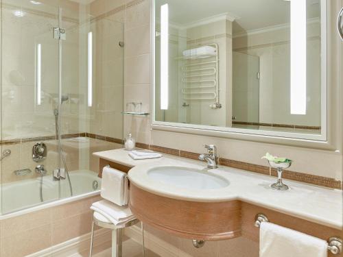 Deluxe Junior Suite