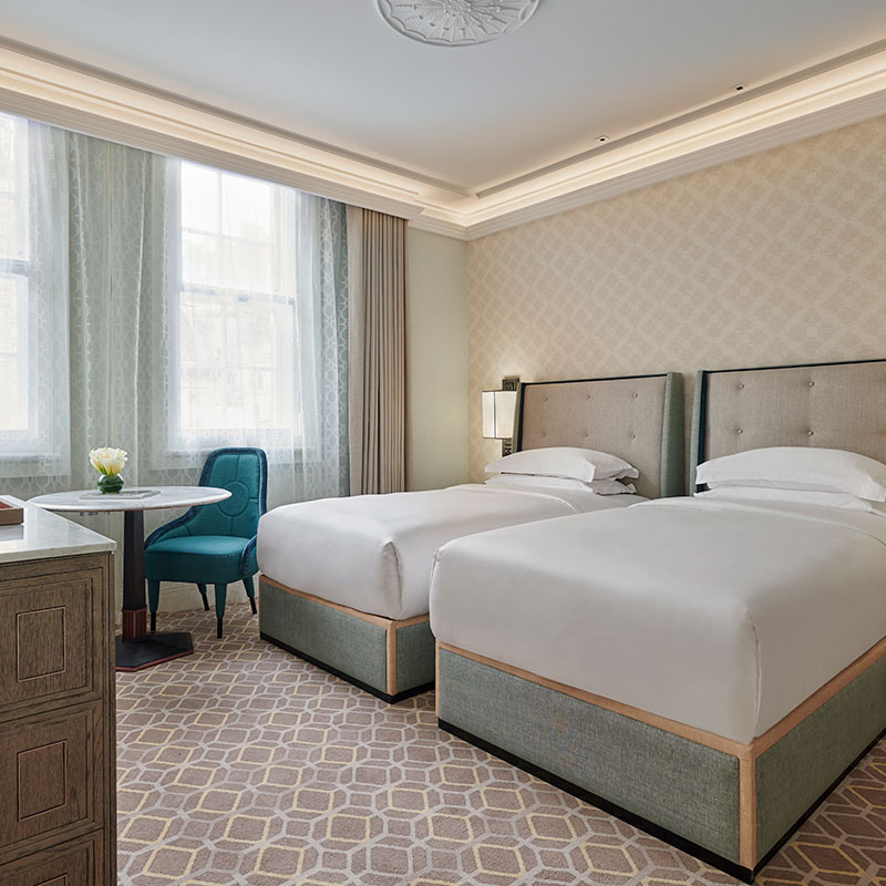2 Twin Beds