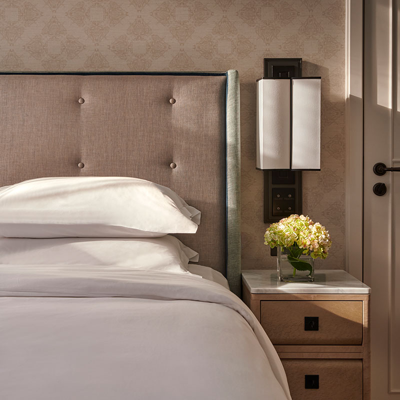 2 Twin Beds