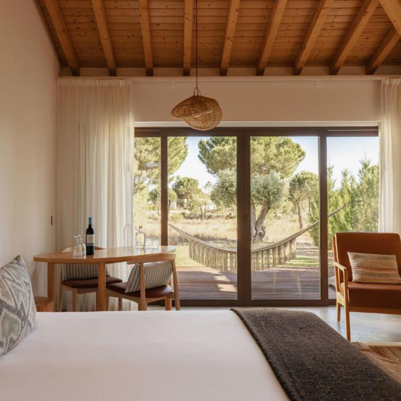 Deluxe Room with Courtyard