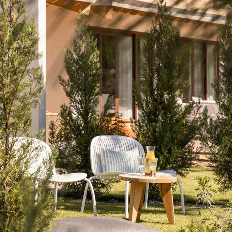 Deluxe Room with Courtyard