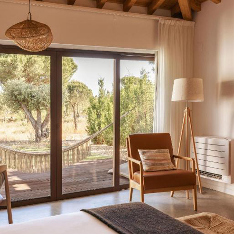 Deluxe Room with Courtyard