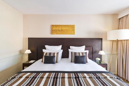 Deluxe Room City View With Terrace