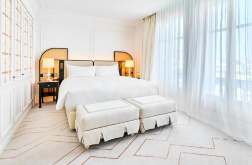 Premium King Room with Balcony and City View