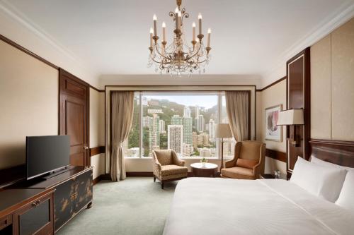 Horizon King Room with Peak View